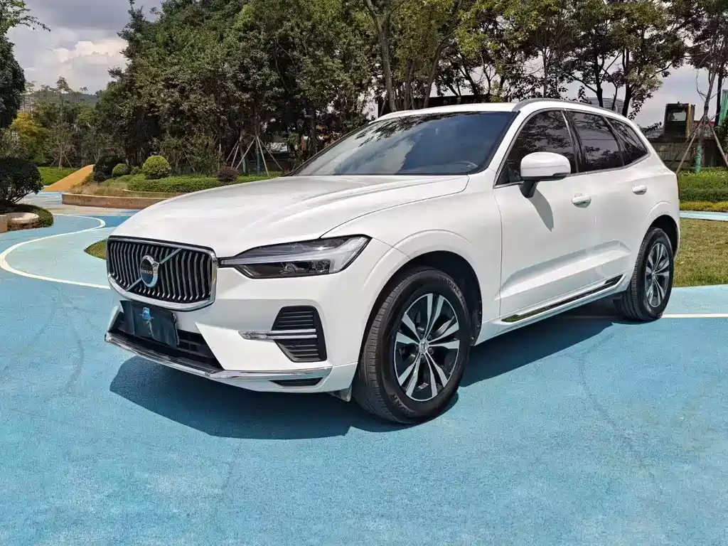 Volvo XC60 2023
