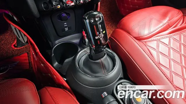 Mini COOPER 2020