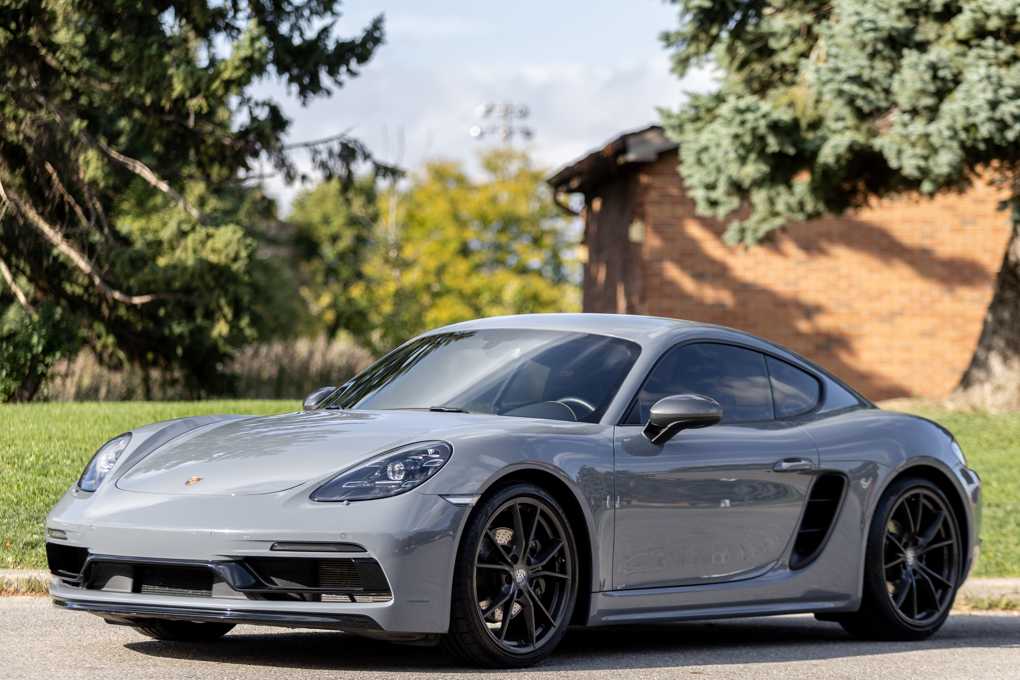 Porsche Cayman 2023