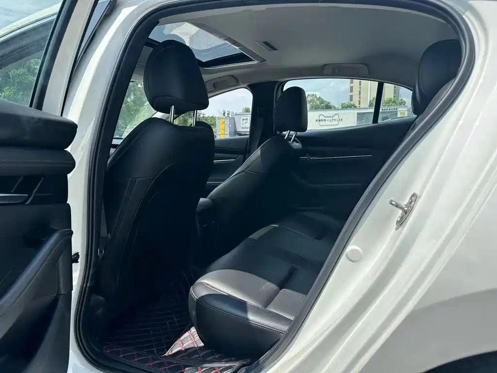 Mazda 3 2021