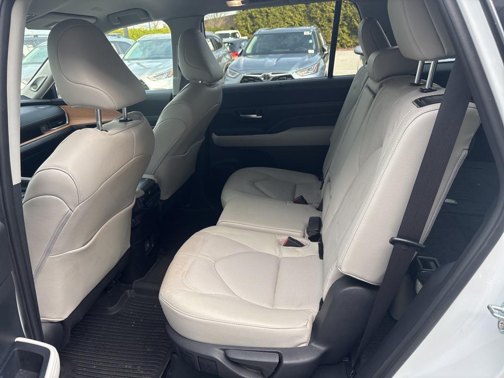 Toyota Grand Highlander 2024