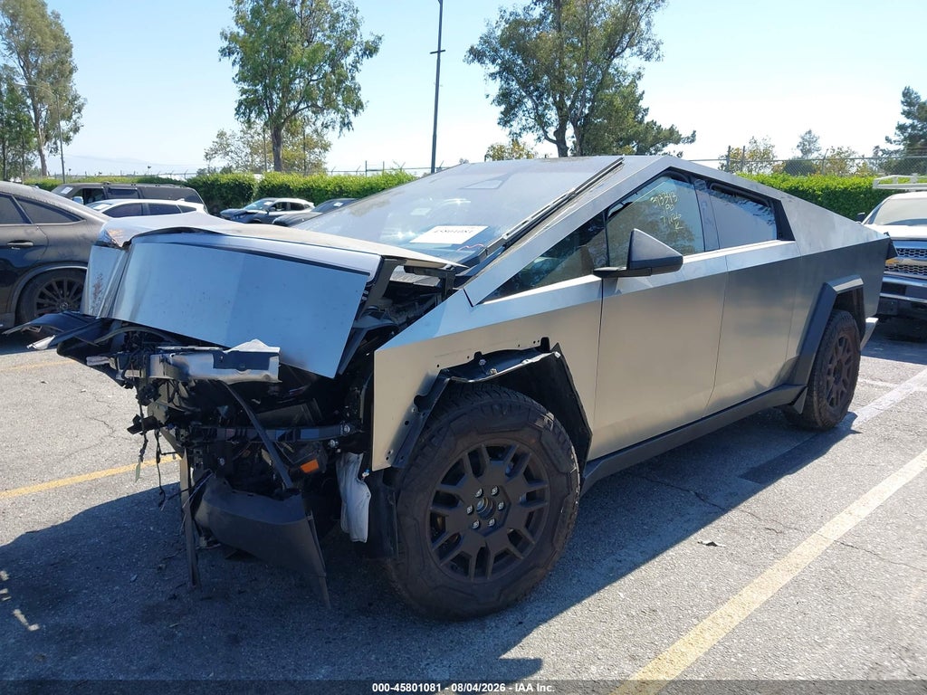 Tesla Cybertruck 2025