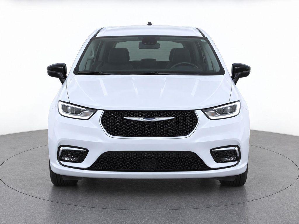 Chrysler Pacifica 2024