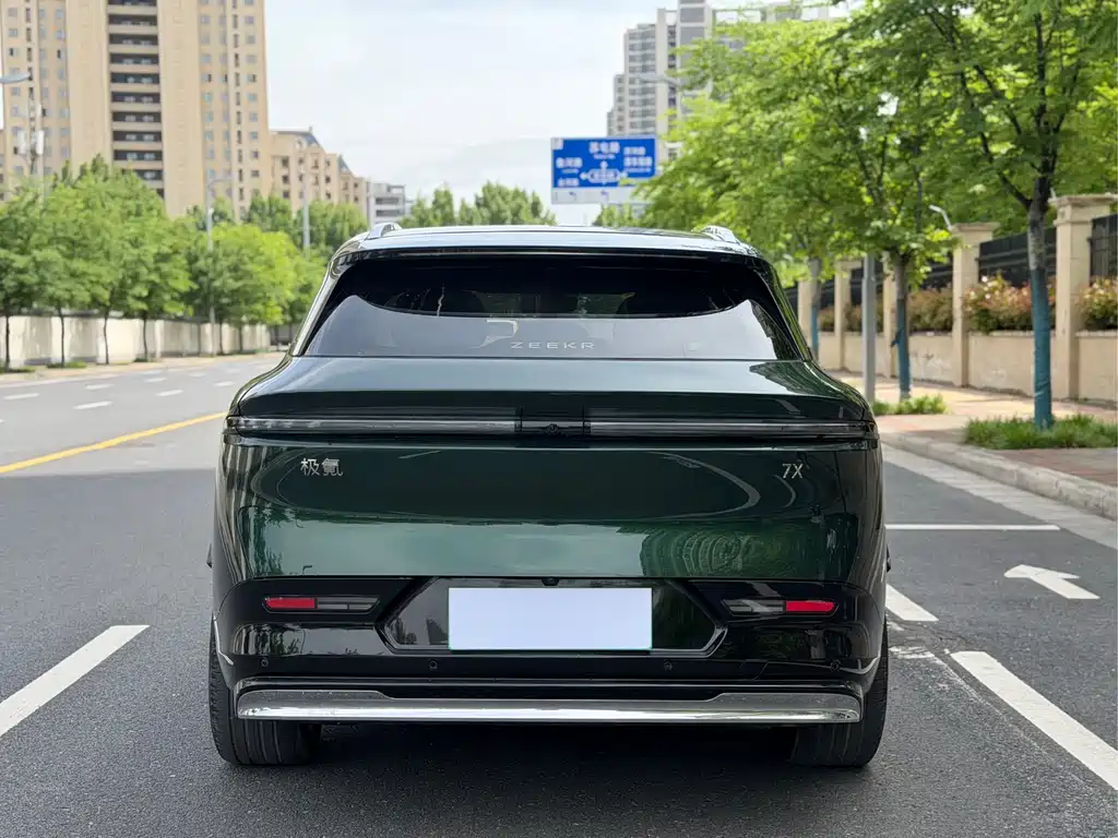 Zeekr 7X 2024