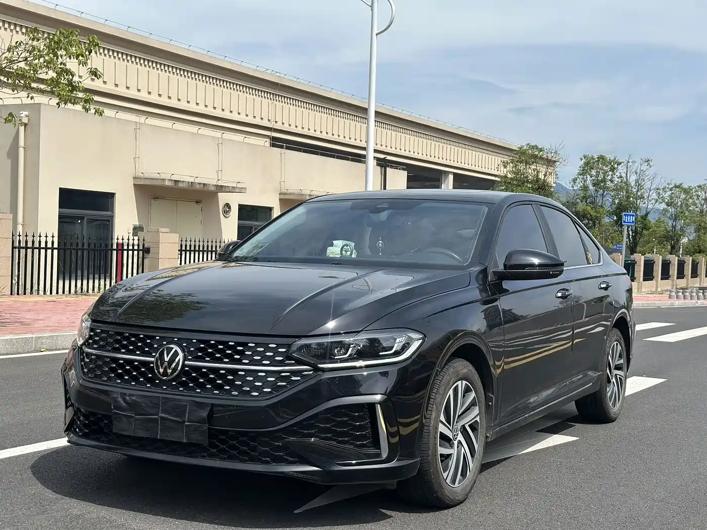 Volkswagen Lavida 2024