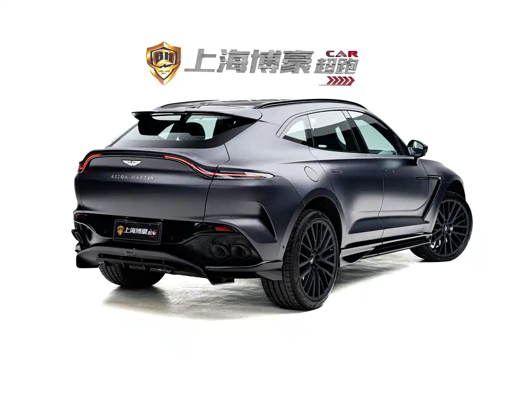 Aston Martin DBX 2025