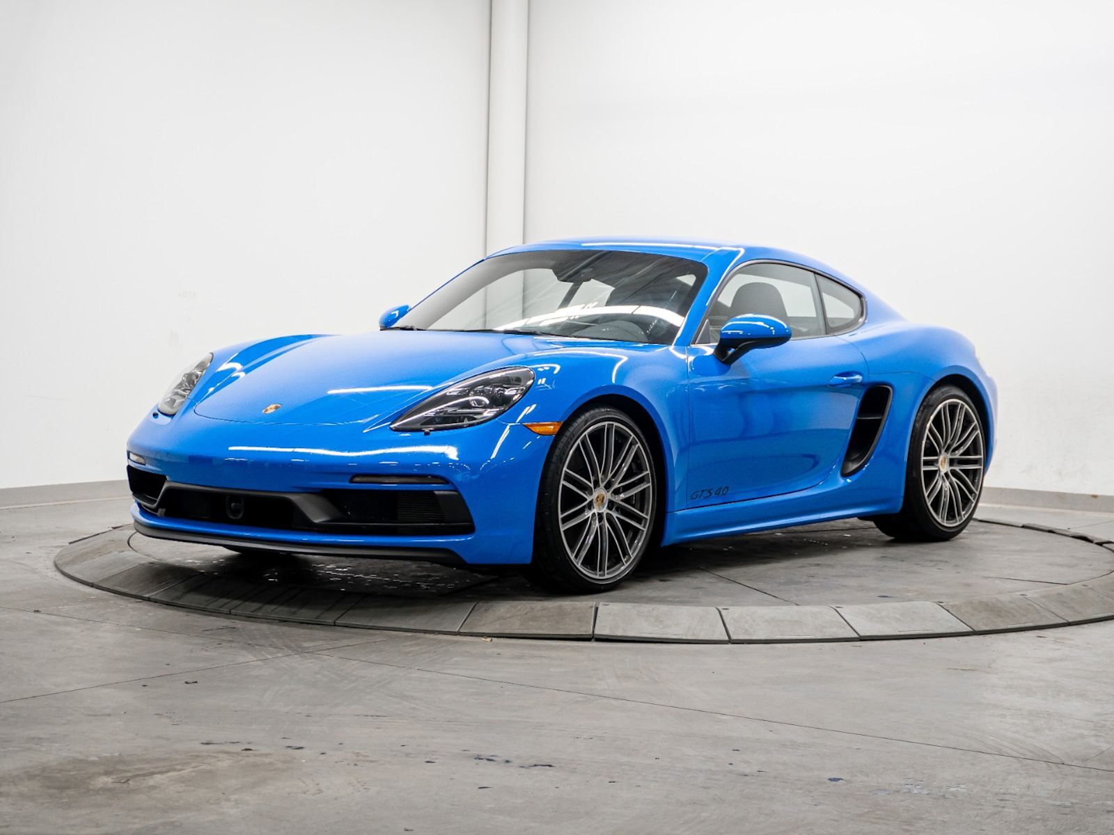 Porsche Cayman 2025