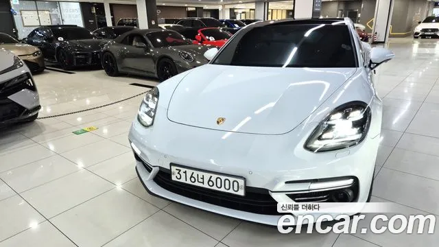 Porsche Panamera 2020