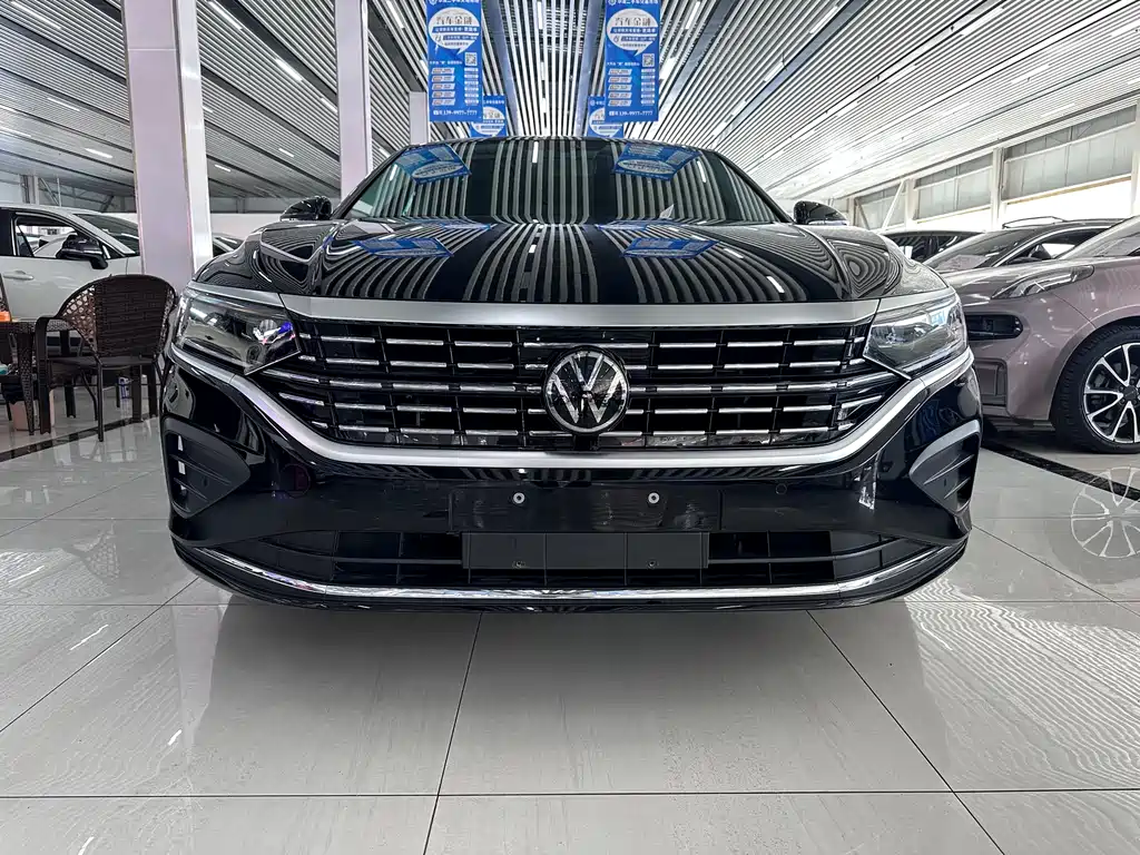 Volkswagen Passat 2024