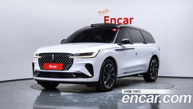 Lincoln Nautilus 2024