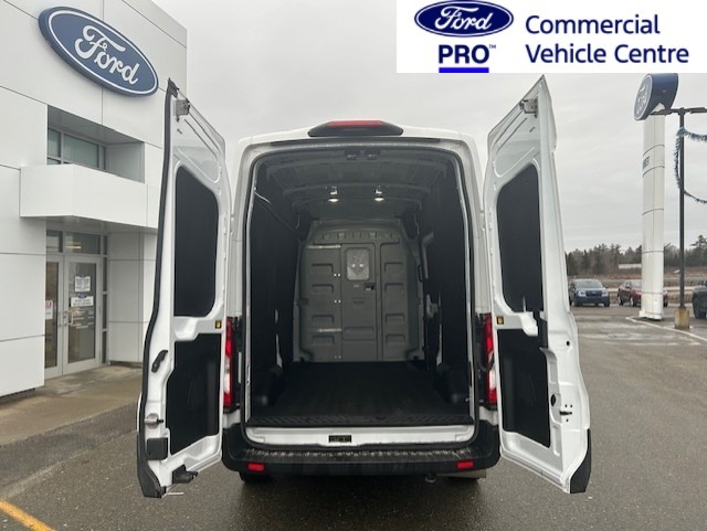 Ford Transit 2023