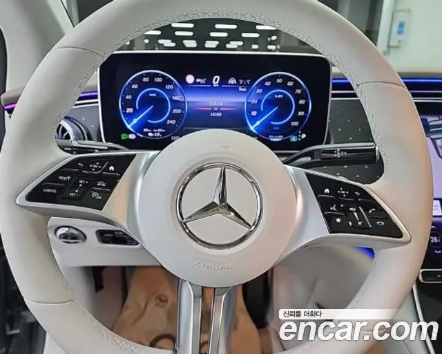 Mercedes-Benz EQE 2023