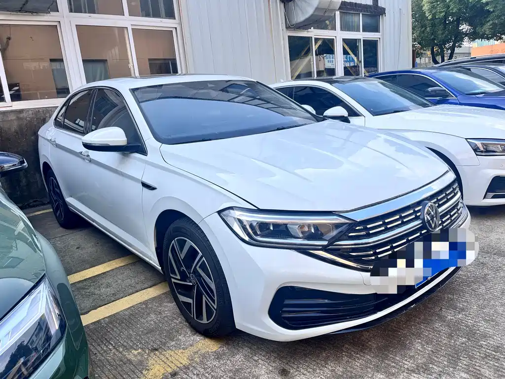 Volkswagen Jetta 2024