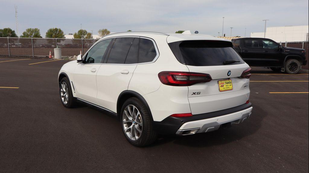 BMW X5 2023