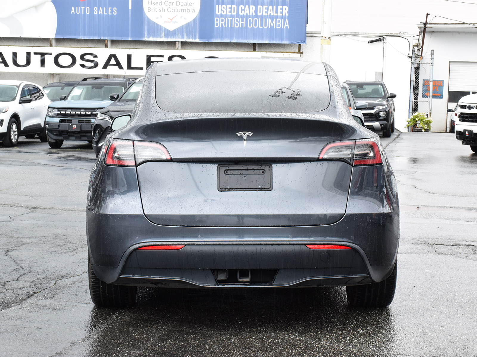 Tesla Model Y 2021