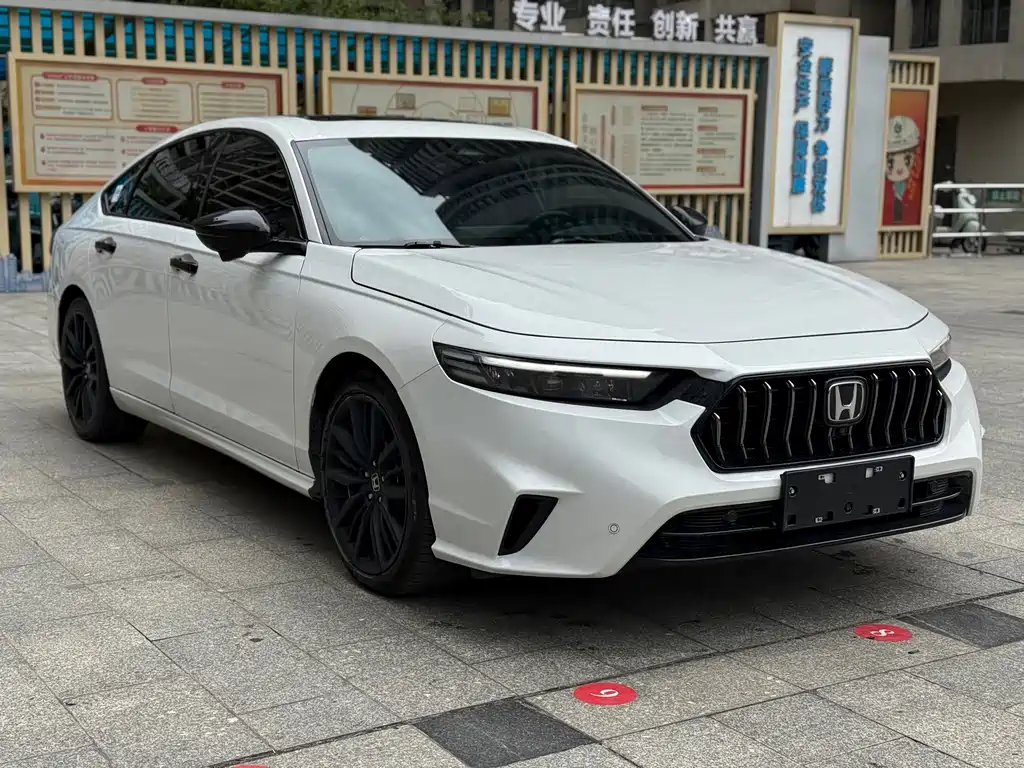 Honda Inspire 2024