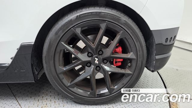 Hyundai Veloster 2021