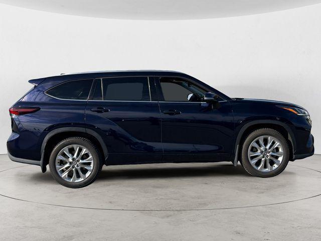 Toyota Highlander 2024