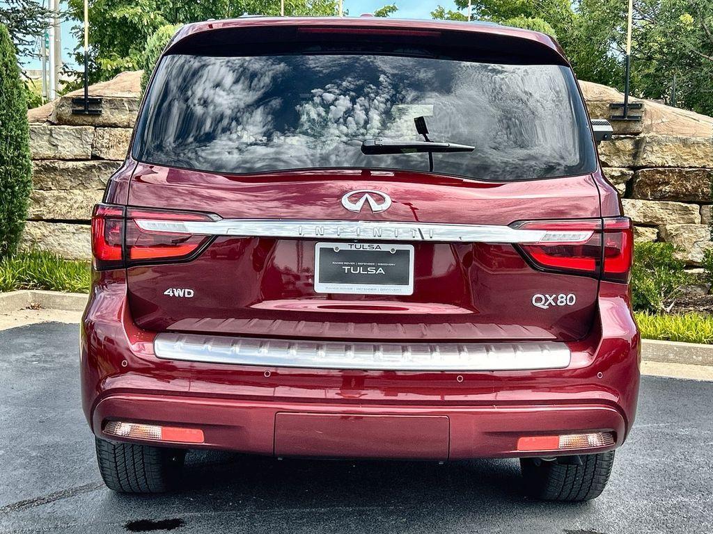 Infiniti QX80 2022