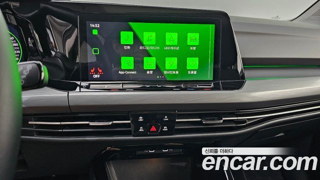 Volkswagen Golf 2023