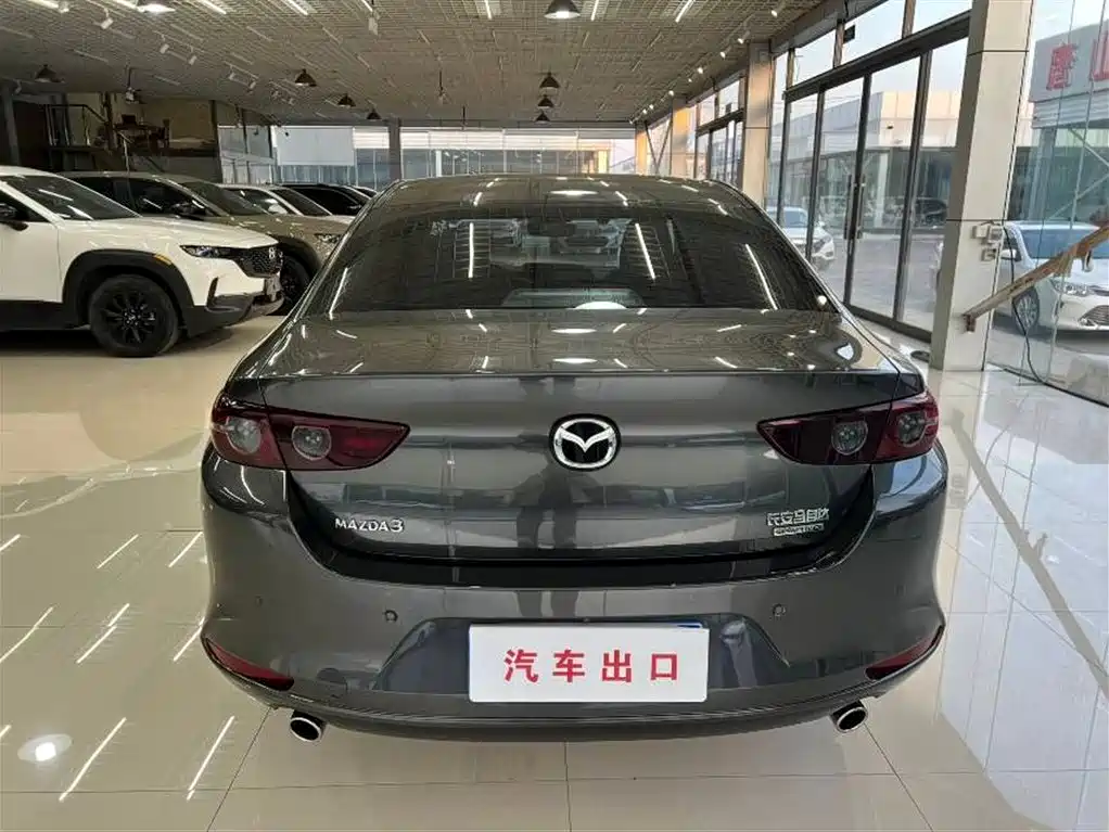 Mazda 3 2022