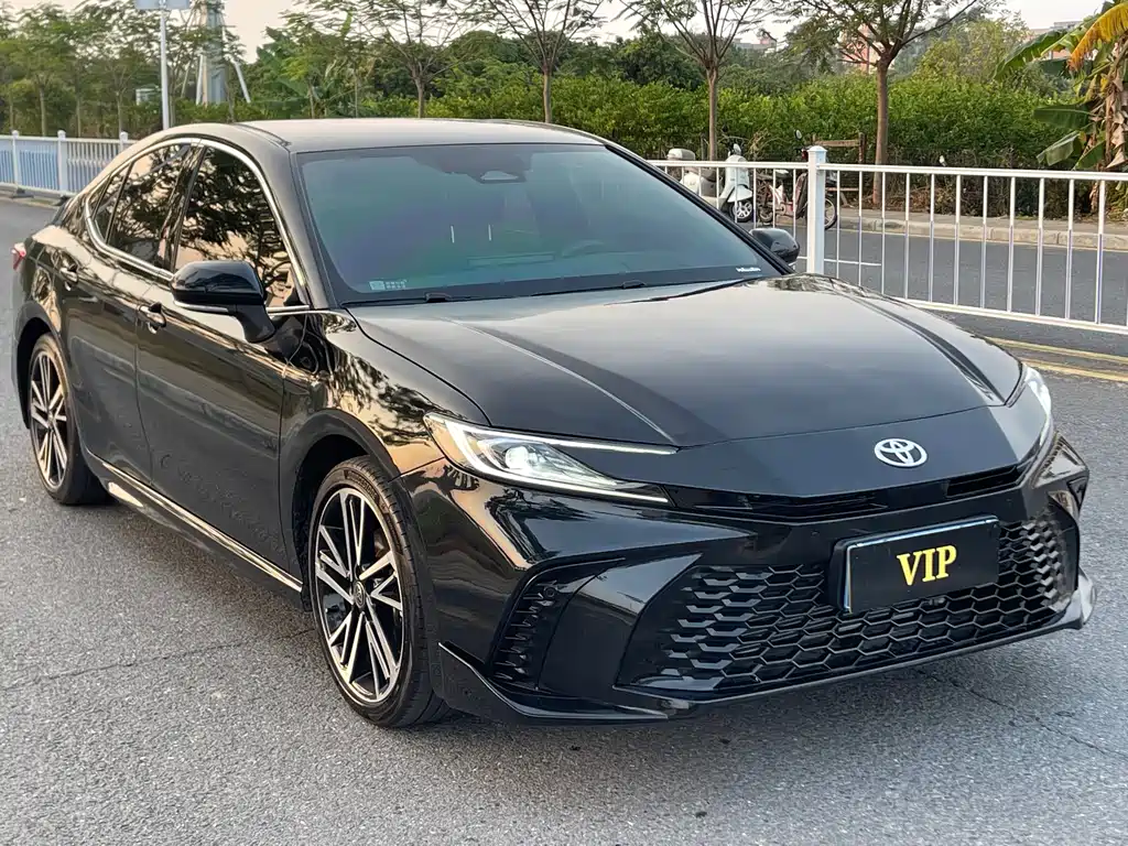 Toyota Camry 2024