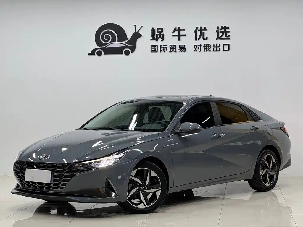 Hyundai Elantra 2023