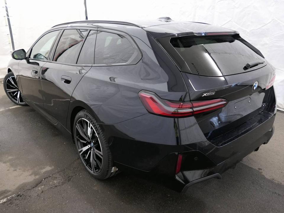 BMW 540 2025