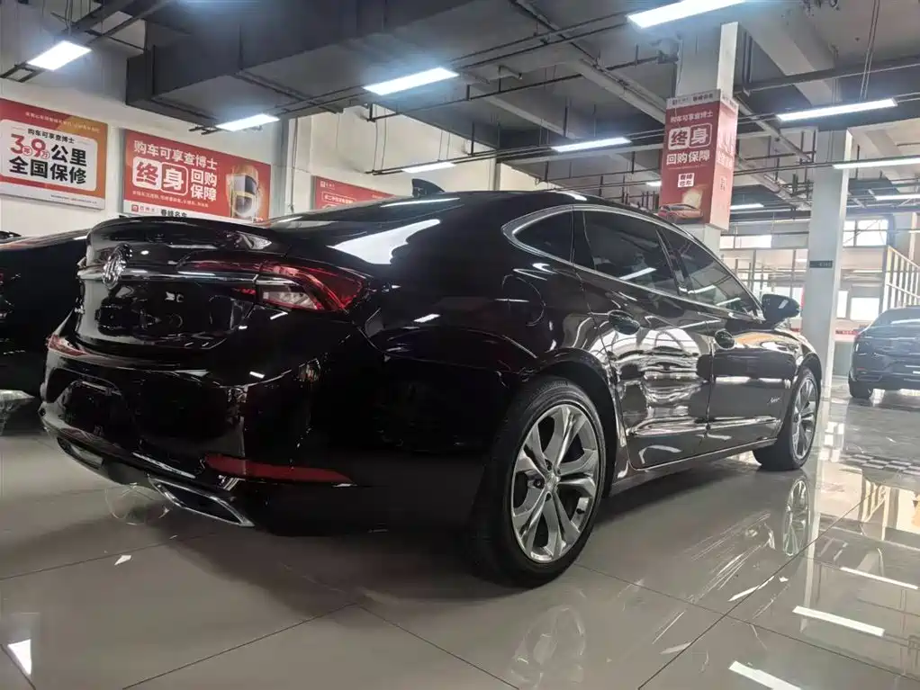 Buick LaCrosse 2022