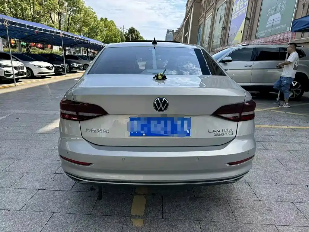 Volkswagen Lavida 2022