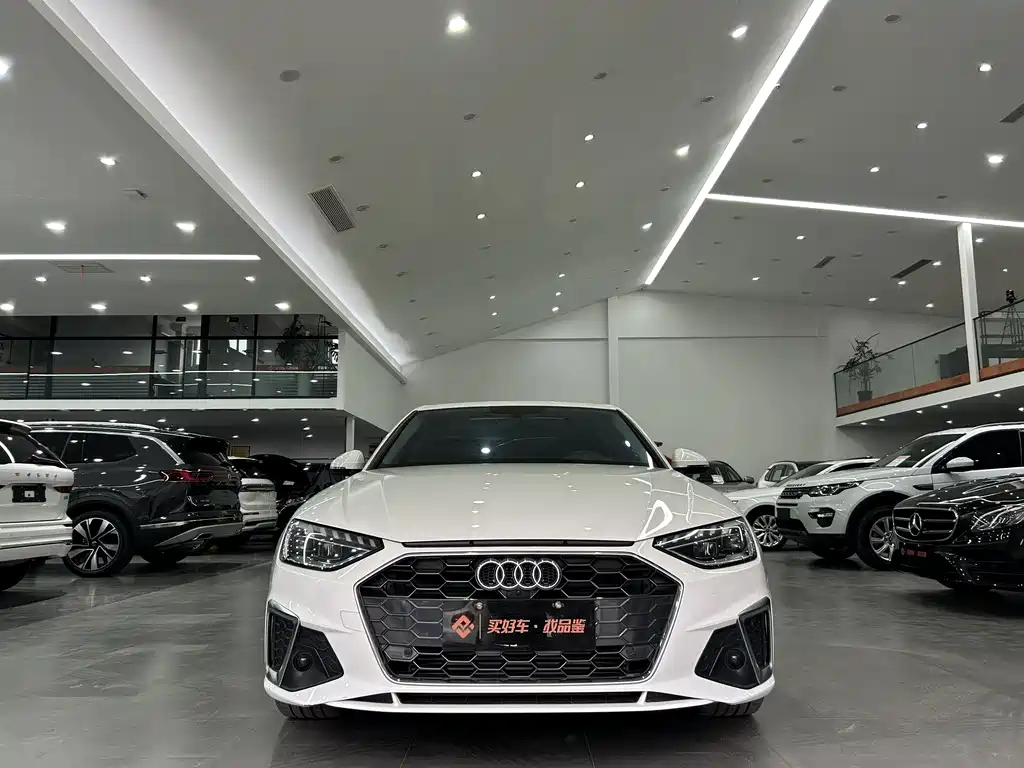 Audi A4 2021