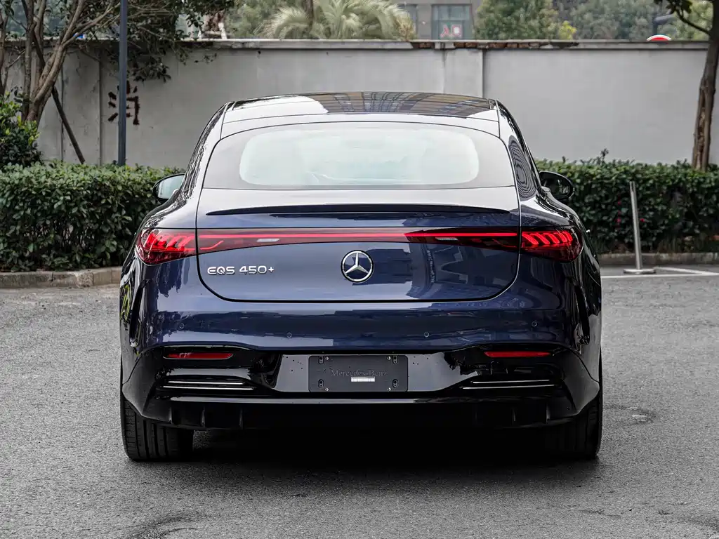 Mercedes-Benz EQS 2023