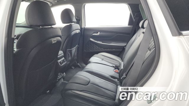 Hyundai Santa Fe 2023
