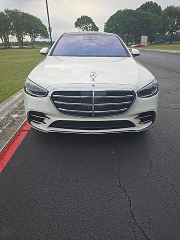Mercedes-Benz S-Класс 2021