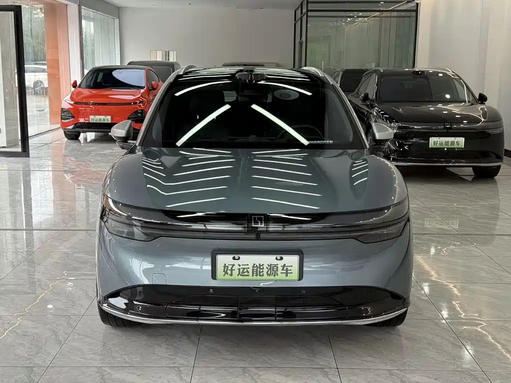 Zeekr 7X 2024