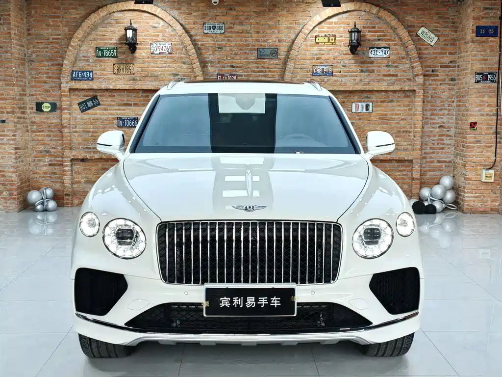 Bentley Bentayga 2024