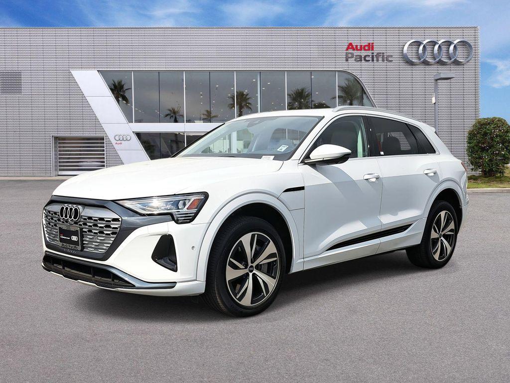 Audi Q8 e-tron 2024