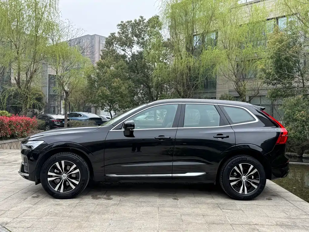 Volvo XC60 2024
