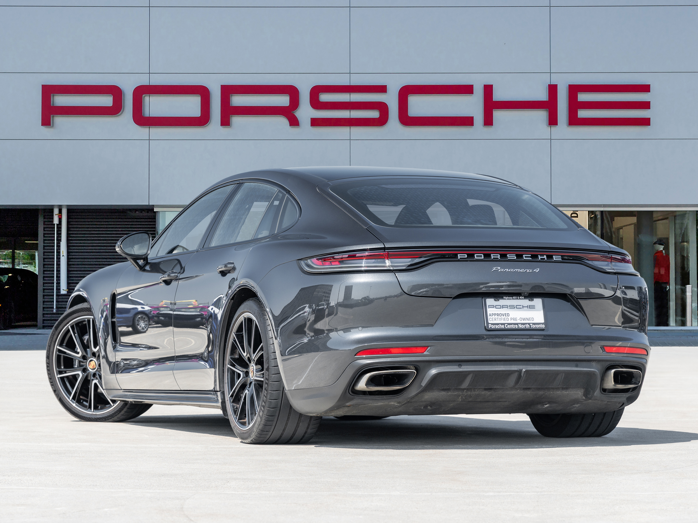Porsche Panamera 2022