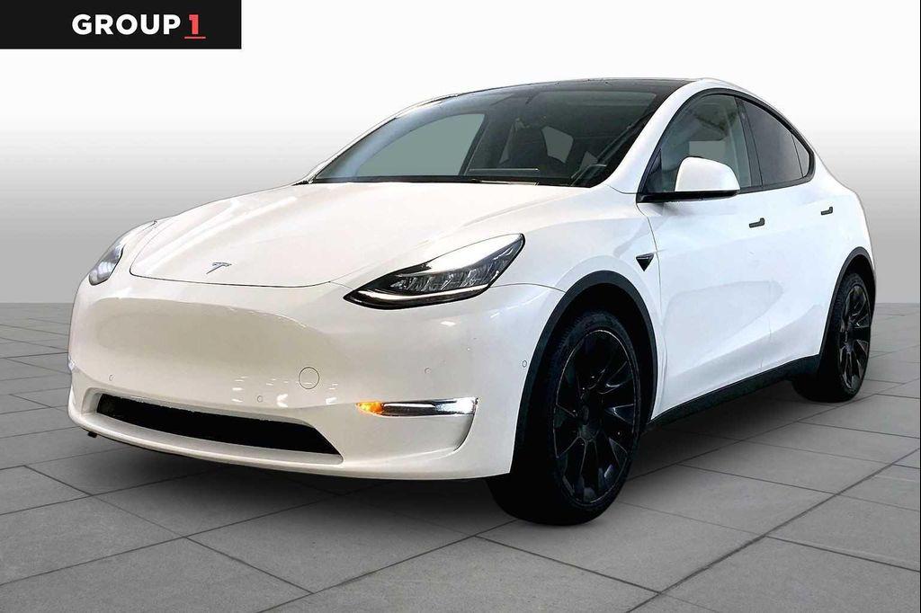 Tesla Model Y 2022