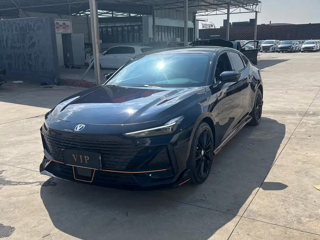 Changan UNI-V 2022