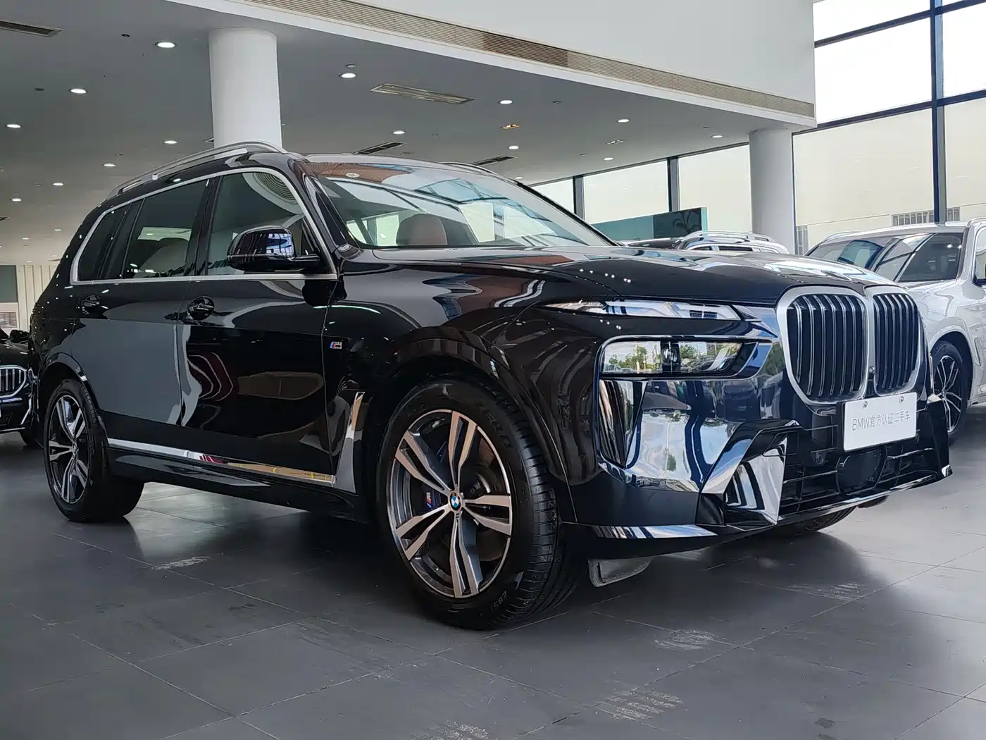 BMW X7 2025