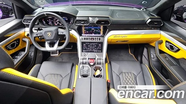 Lamborghini Urus 2024