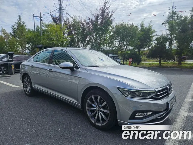 Volkswagen Passat 2022
