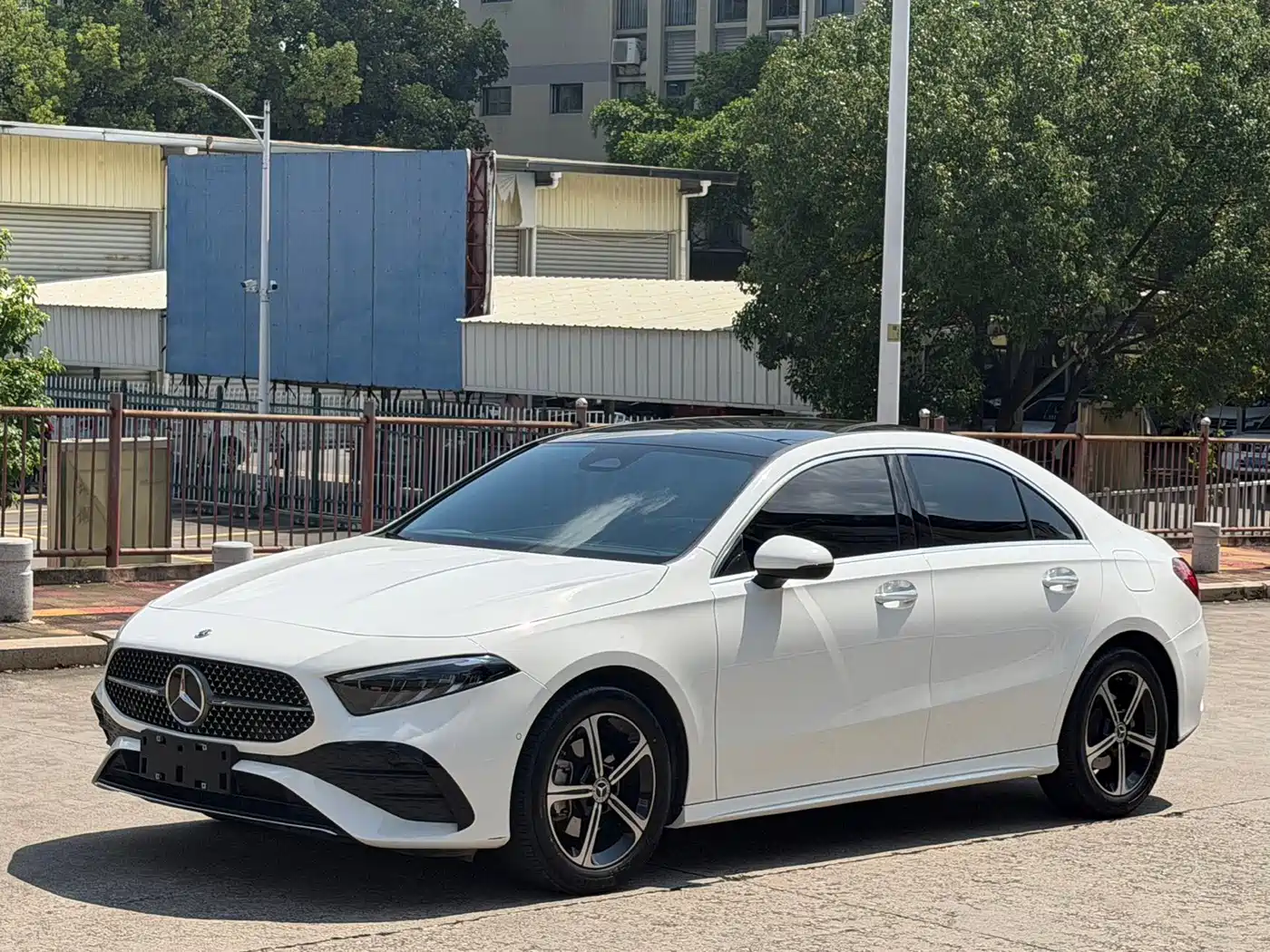 Mercedes-Benz A-Класс 2024