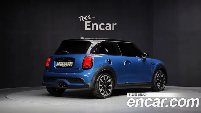 Mini COOPER 2023