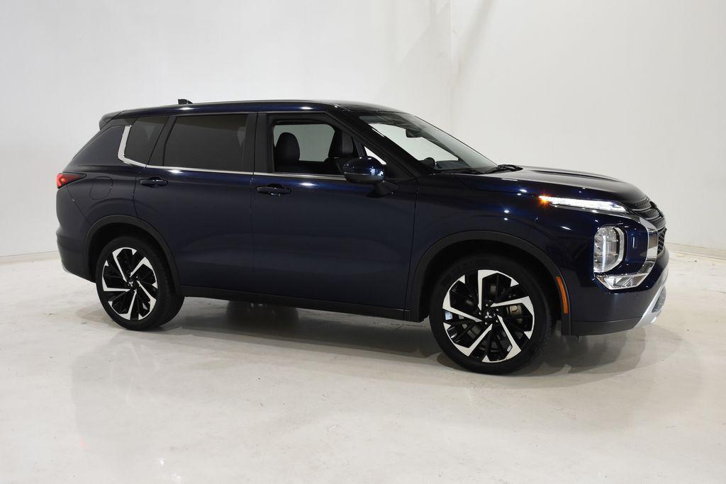 Mitsubishi Outlander 2024