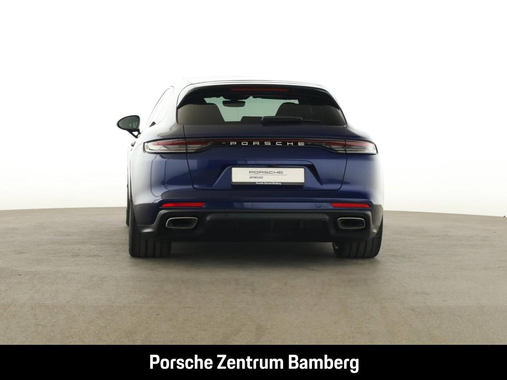 Porsche Panamera 2021