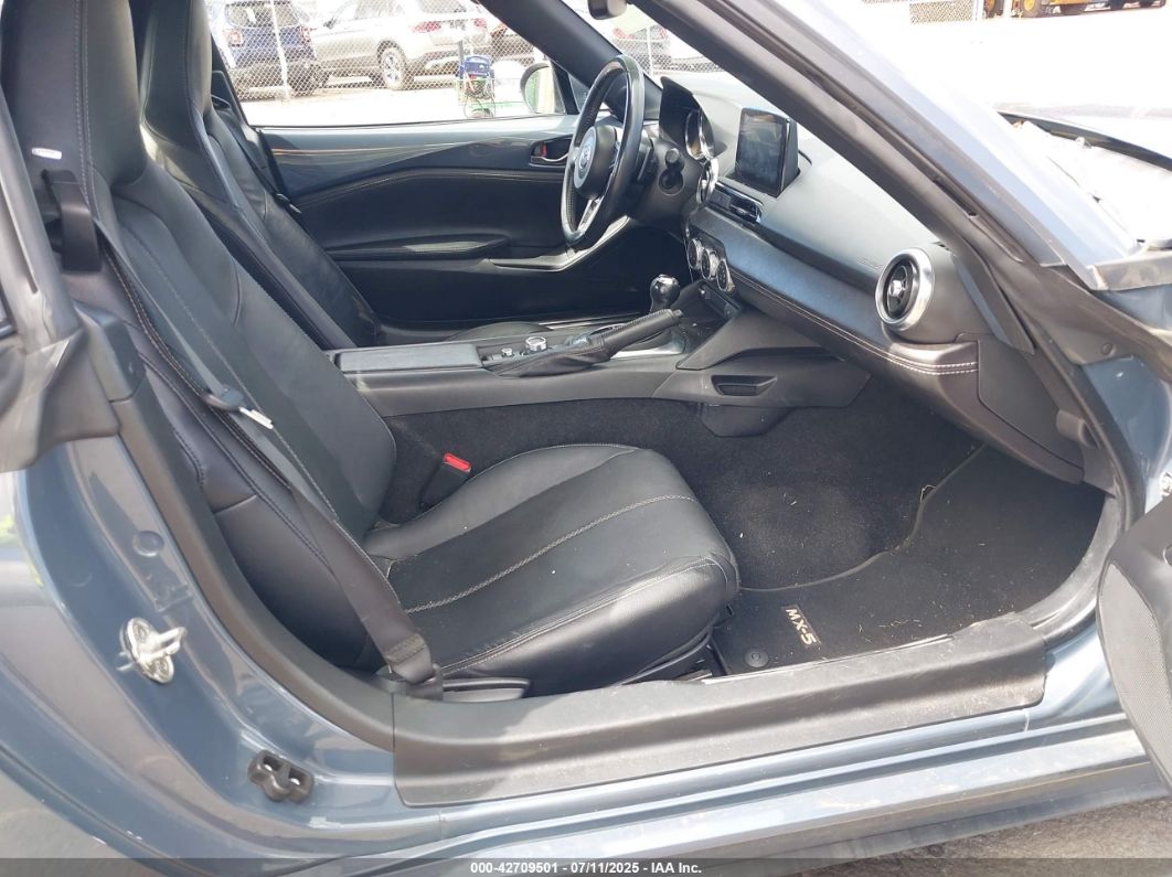 Mazda MX-5 2021