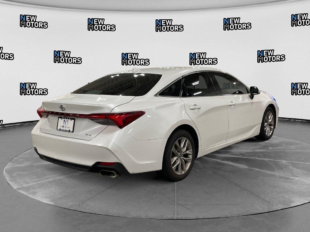 Toyota Avalon 2021